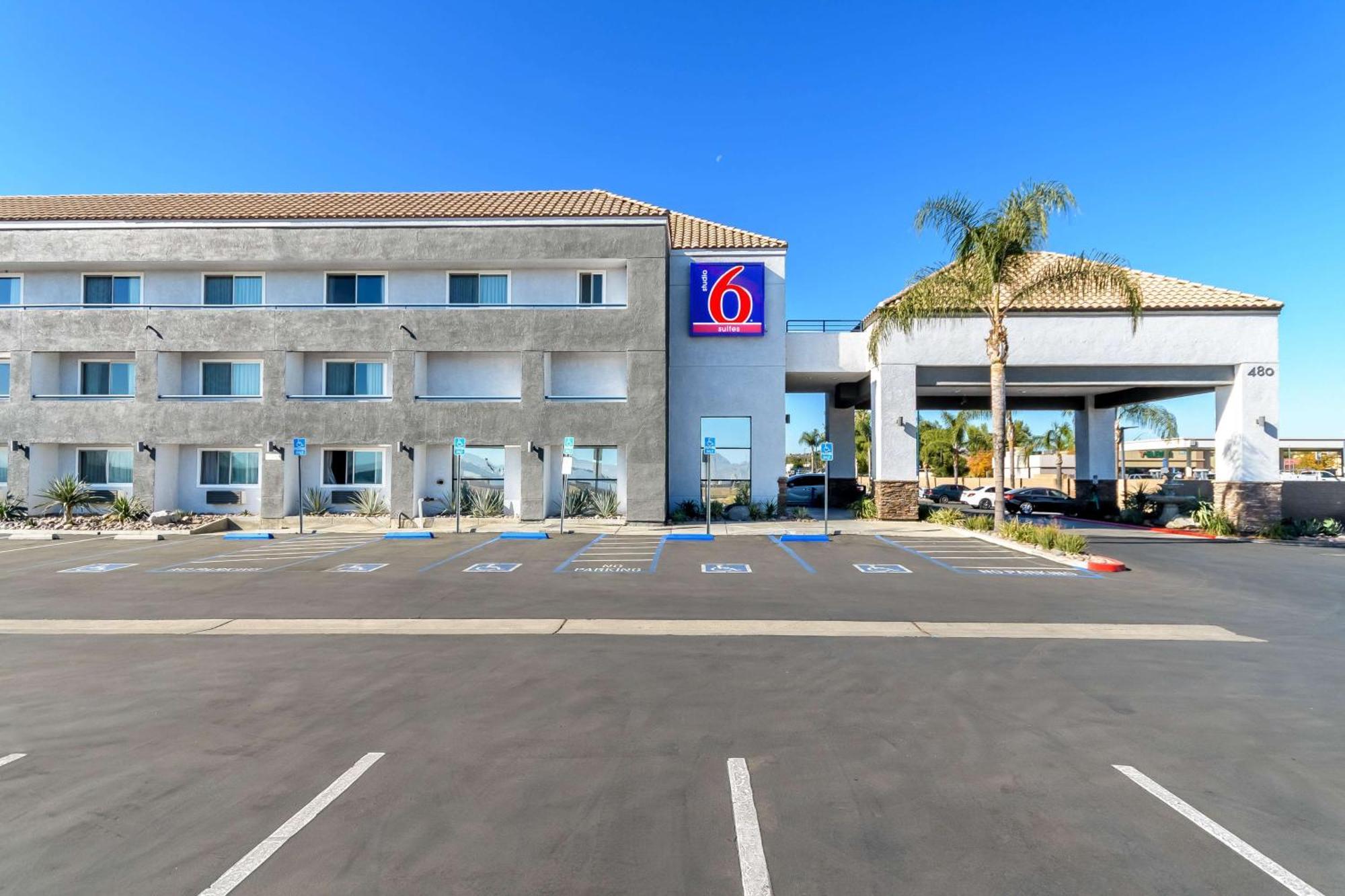 6 Perris, Ca Perris